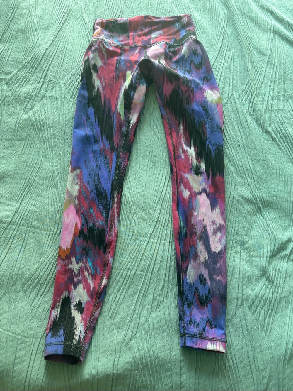 lululemon athletica Purple, Pink & Blue Abstract Print Leggings